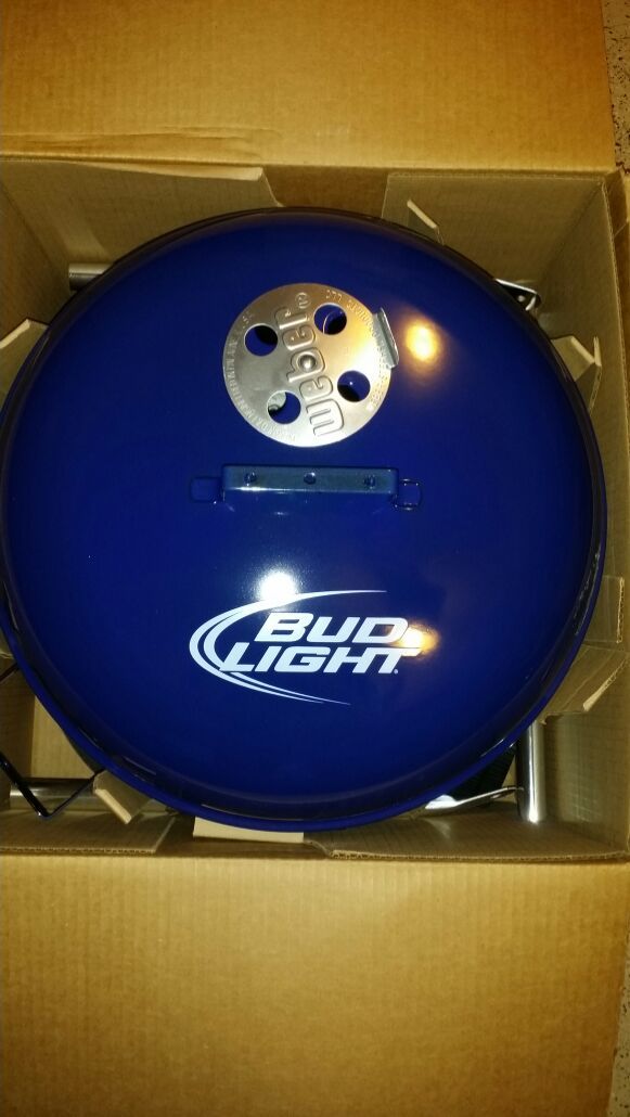 18.5" Bud Light er Charcoal Grill for Sale in Gilbert, AZ OfferUp