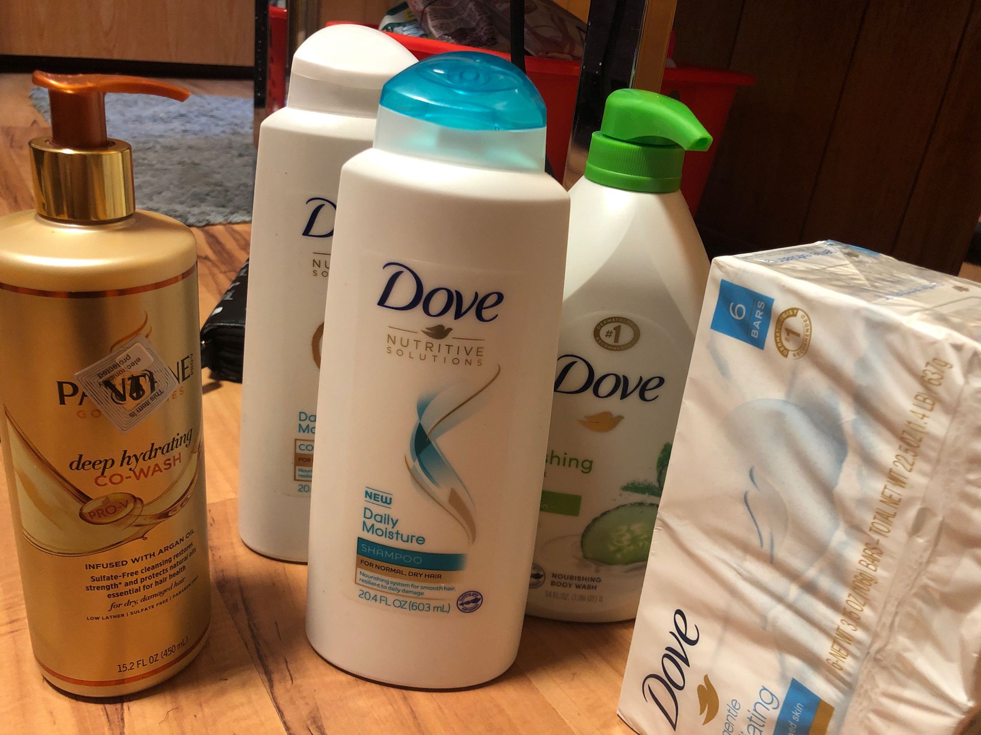 Dove 6 pack exfoliating bar, cucumber body wash ( big bottle ) and dove Shampoo& Conditioner plus a Pantene co wash!!