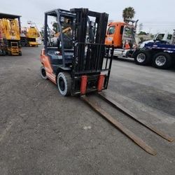 5,000 LB FORKLIFT WHSE (GAS/LP) For Sale! Low Hours 
