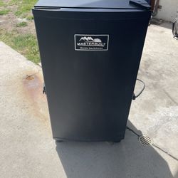 Masterbuilt Electric Smoke House