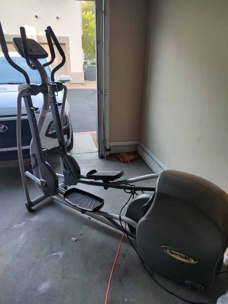 FREE ELLIPTICAL!