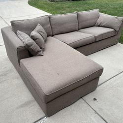 Brown Couch - Free Delivery 🚚 