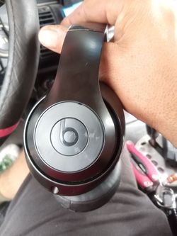 Beats Studio 3 headphones