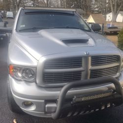 Dodge Ram 1500 Daytona 