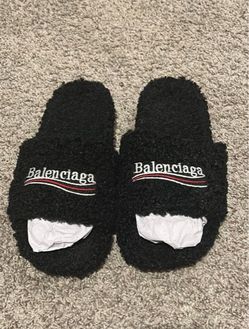 Balenciaga slide
