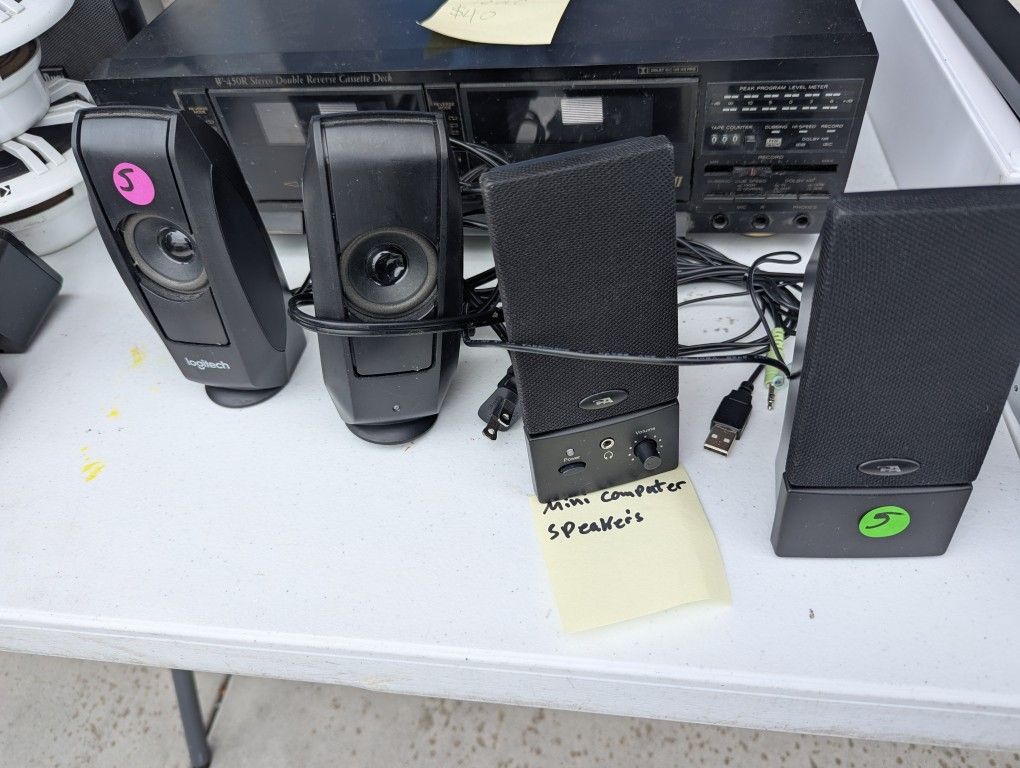 Mini Computer Speakers - Logitech & Creative Style - Works Great! $5