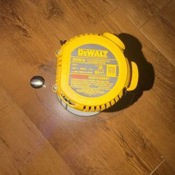 Dewalt Router DW618  2 1/4 Hp In Great Condition Retails  Almost $300 Without Charger
