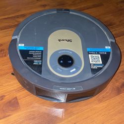 Shark Ion WIFI Connected Robot Vacuum 