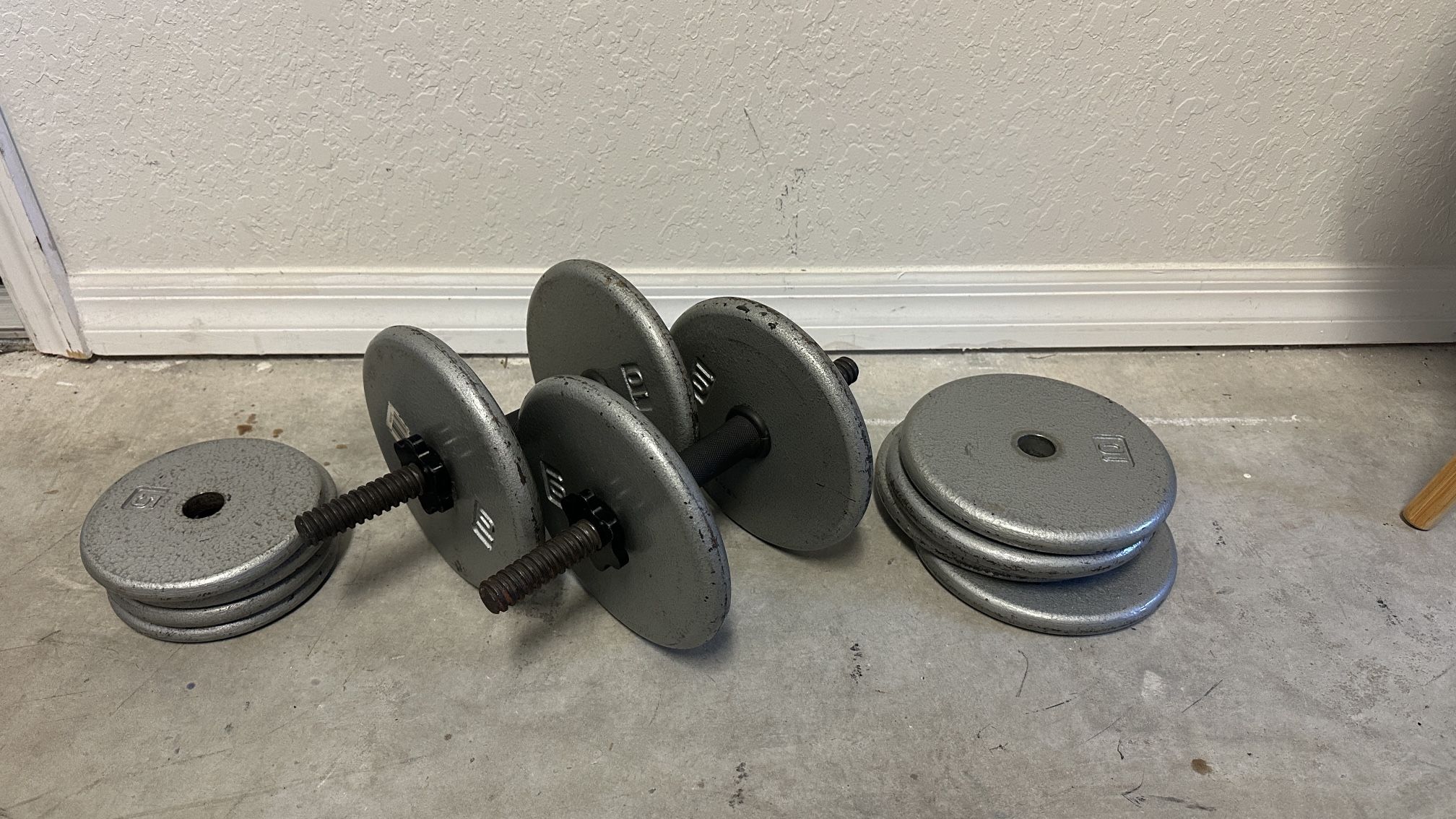 Pair Of Adjustable Dumbbells 100lbs