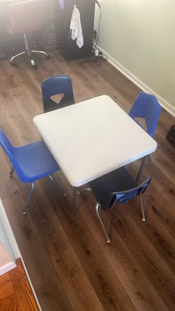 Kids Table And 4 Chairs Heavy Duty Like New