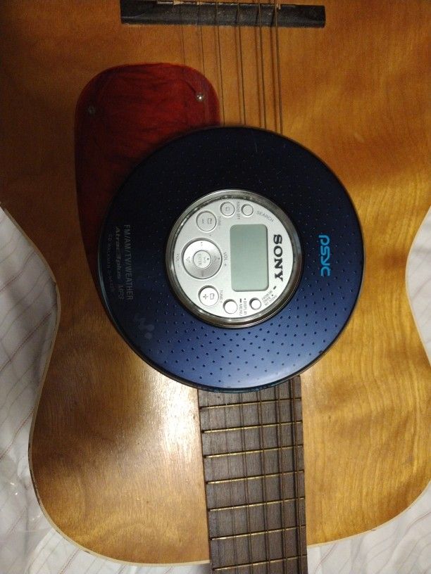 Sony Psyc Atrac3plus- D-NF420 CD Walkman