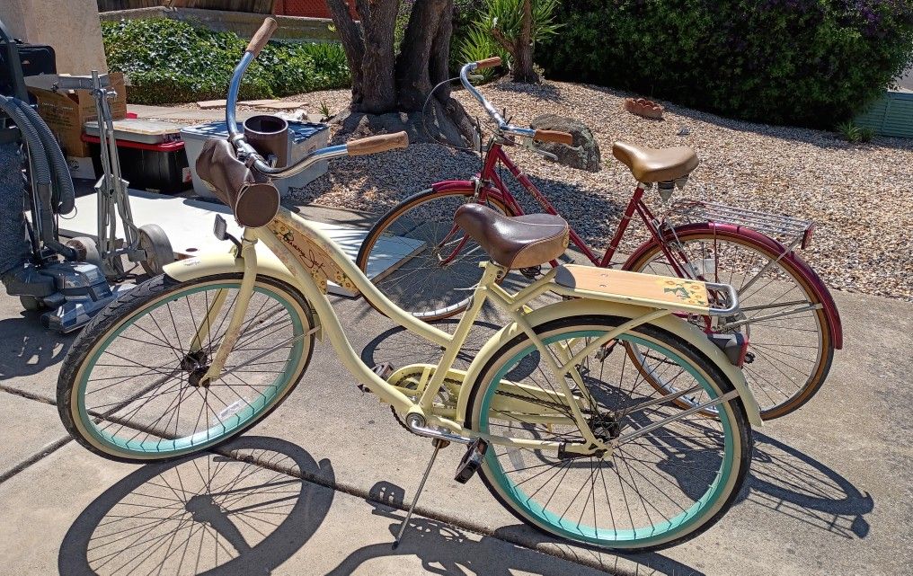 @#Vintage Panama Jack Cruiser Bike & Vintage Free Spirit Cruiser Bike . Great Condition @ $150 Obo