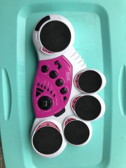 First Act Discovery Drum Set