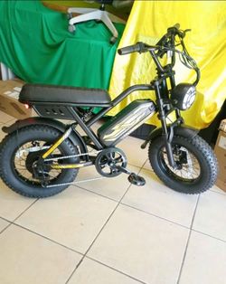 Moped Style Electric Bike for Adults-20 x 4.0 Fat Tire Ebike, Peak 1000W Motor, NFC & Password Unloc