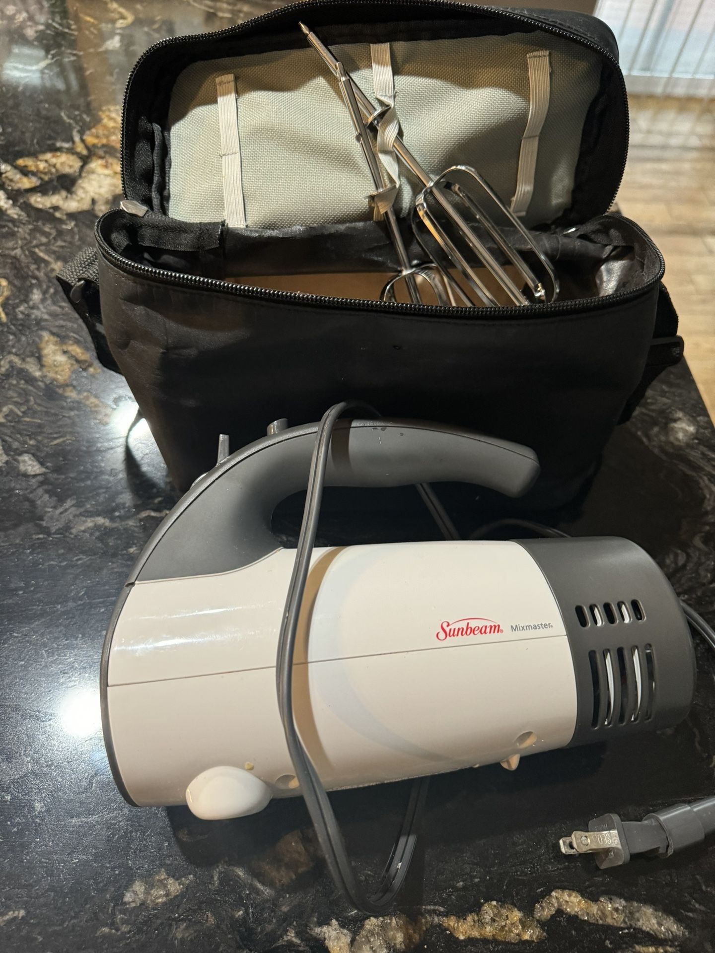 Vintage sunbeam mixmaster hand mixer Work Perfect