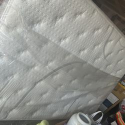 vendo colchón seminuevo saize queen