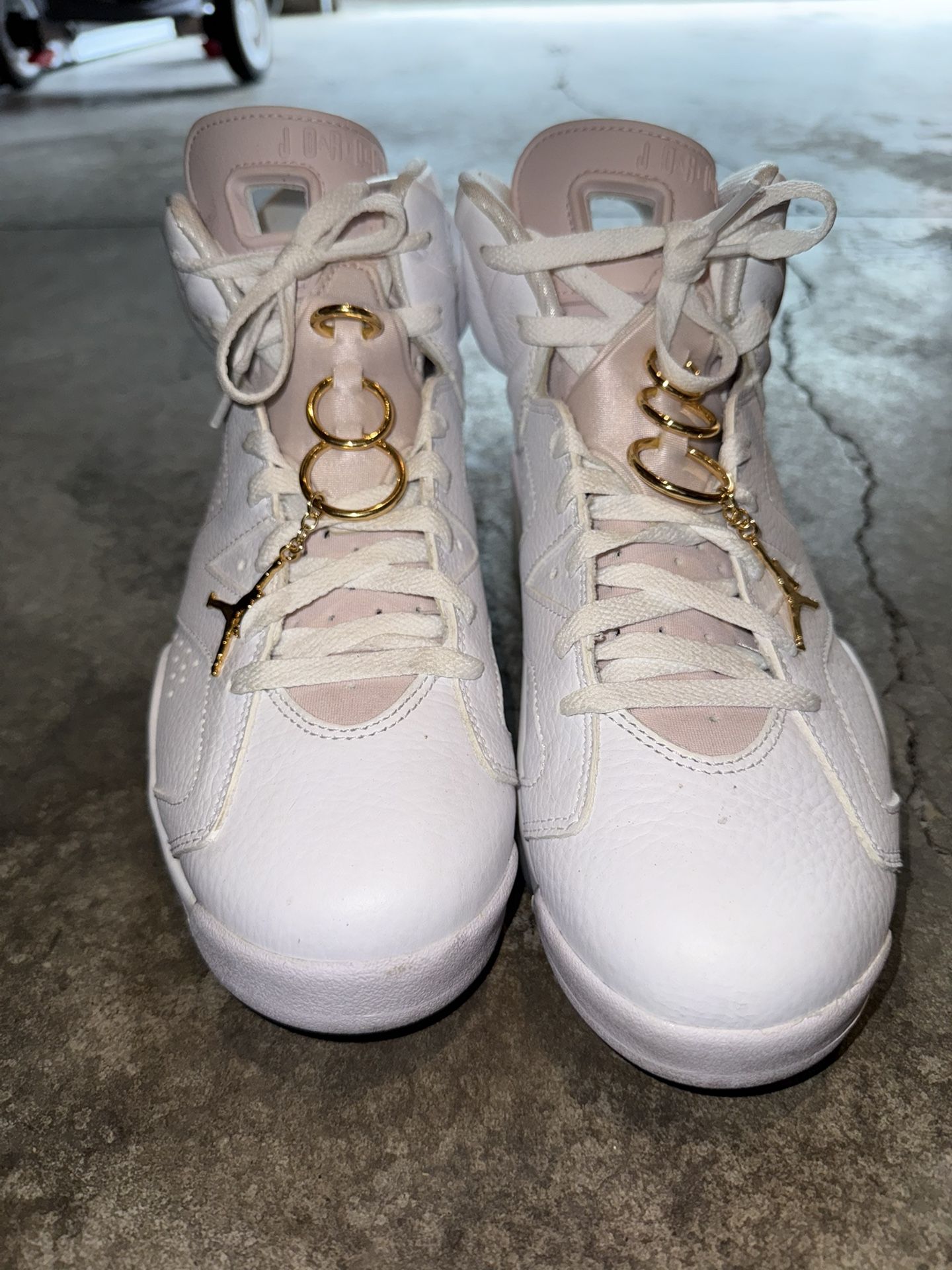 Men’s Jordan 6 Retro Gold Hoops