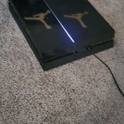 Ps4 Bundle with controller