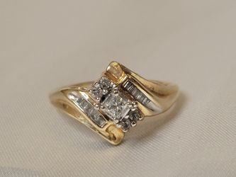 14k Yellow Gold Ring with Diamonds