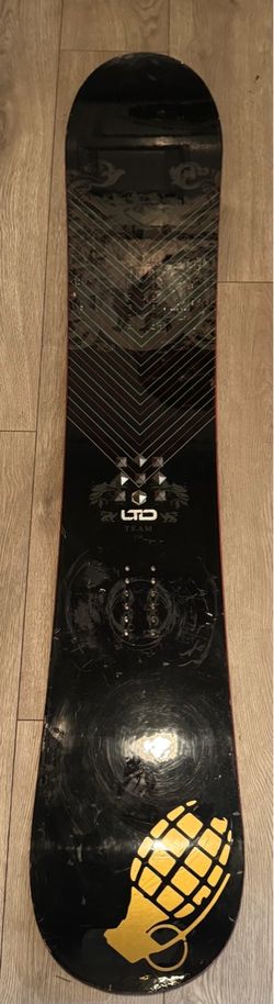 158 LTD SNOWBOARD