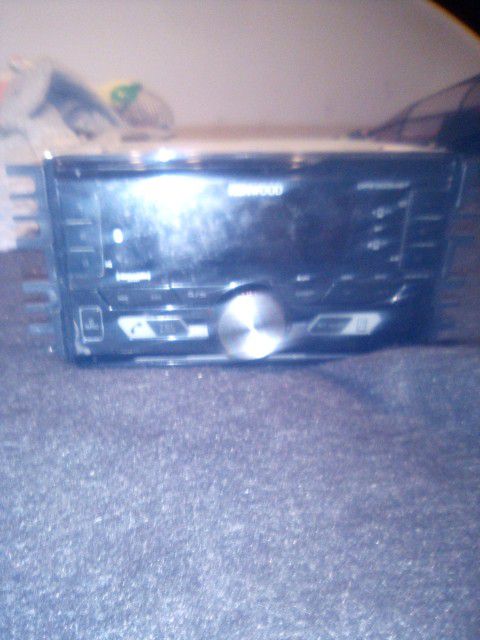 Kenwood Bluetooth Deck No Issues $40