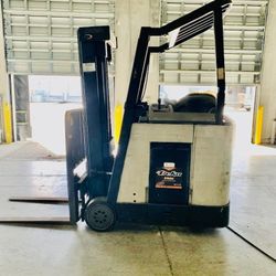 fork lift good condition. missing key over $23k new