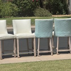 4 Counter Height Bar Stools 