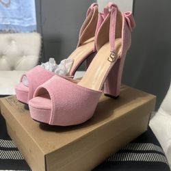Pink Heels 9.5
