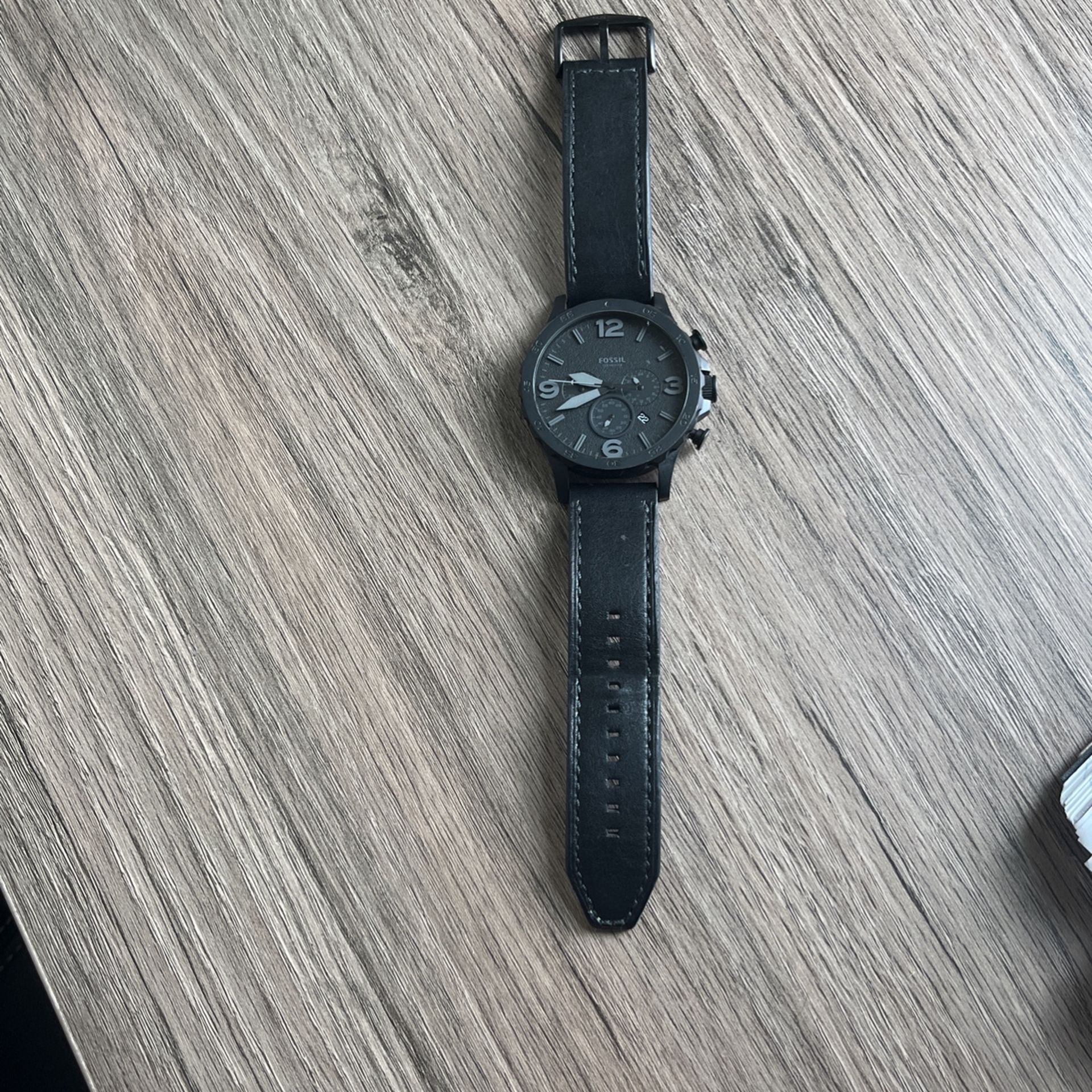 FOSSIL BLACK WATCH Great Condition Barely Used