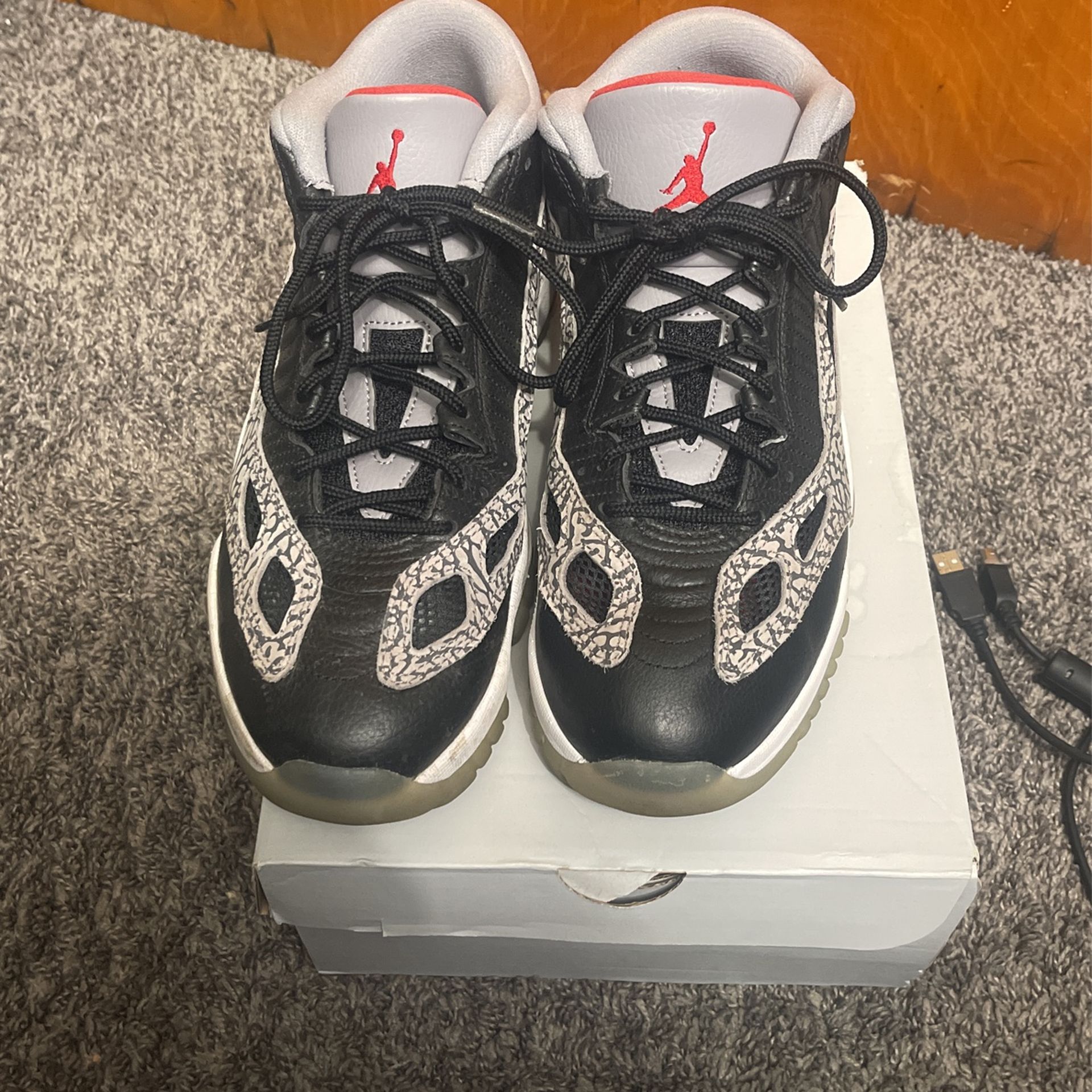 Air Jordan 11 Retro Low Ie