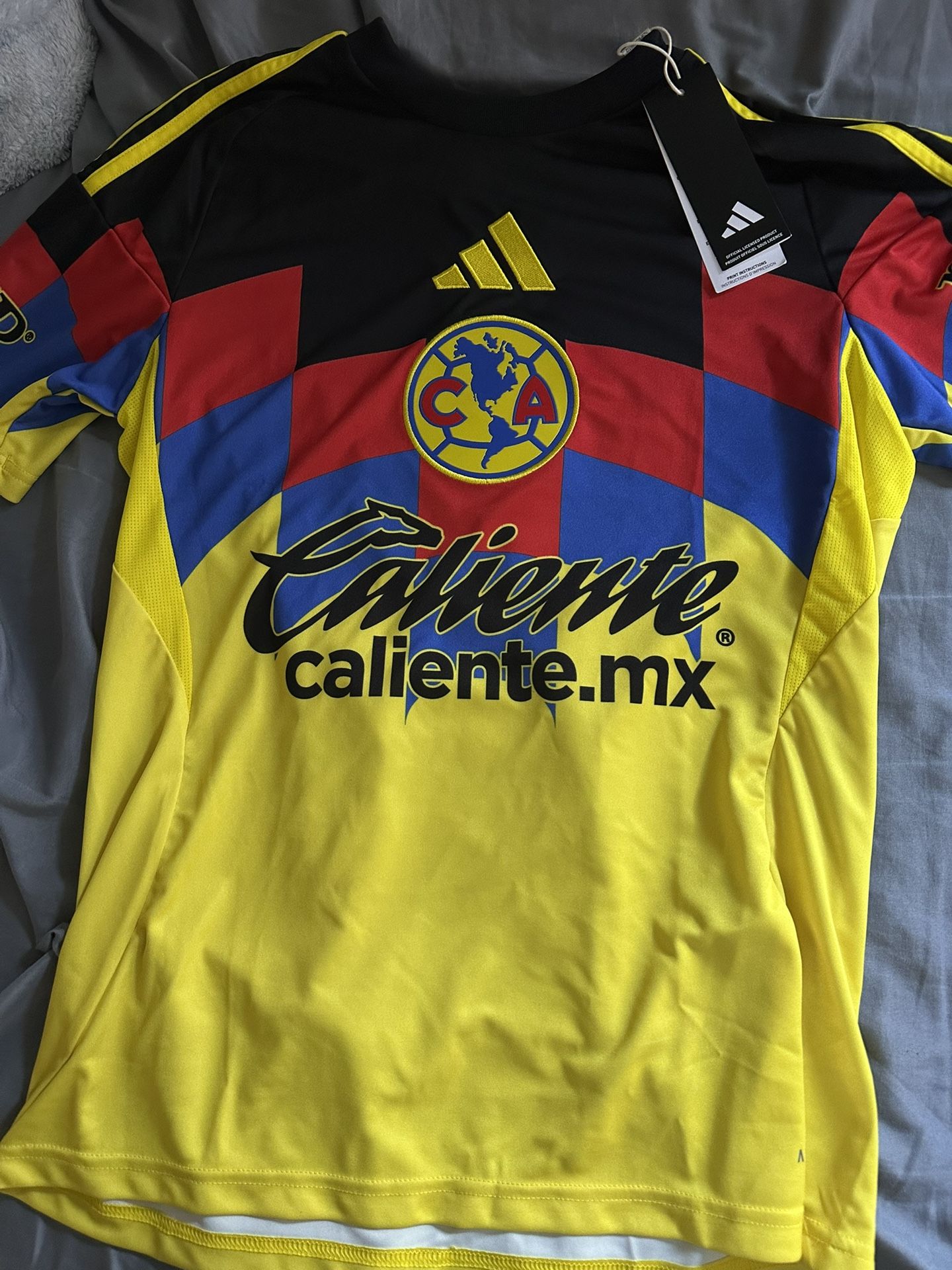 América shirt