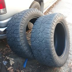 2 Nitto Exo GrapplerAWT LT305/55/20