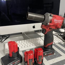 MILWAUKEE M12 FUEL Stubby 1/2 in