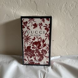 Brand New Perfumes For Men And Women 