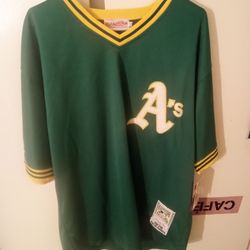 Rollie Fingers Oakland Athletic Jersey  (XL)