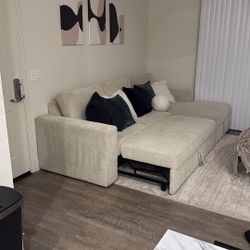 Beautiful Couch from Living spaces. 
