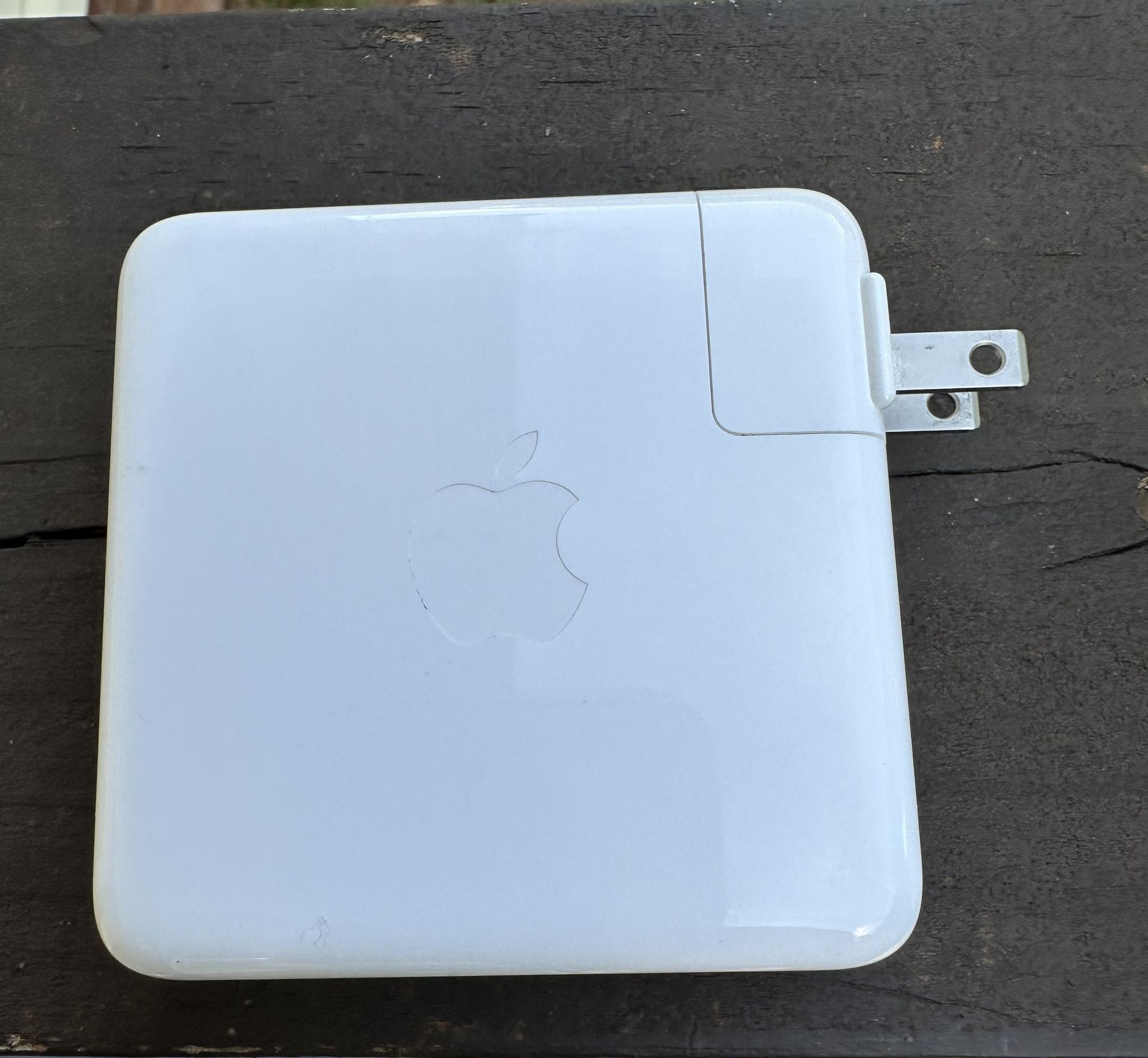 Apple 96W USB-C Power Adapter For Mac Book And iPhones