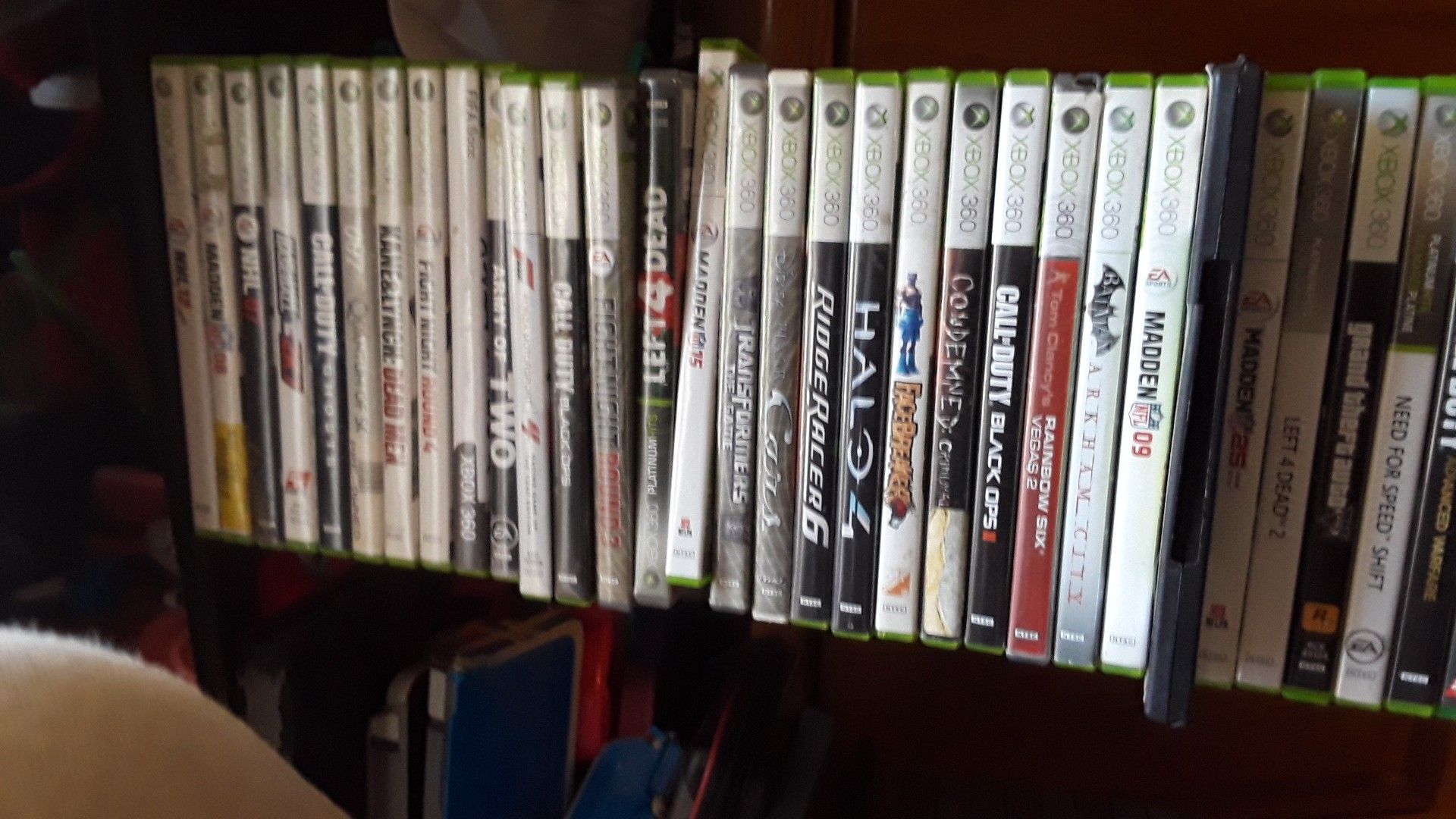 Xbox 360 sometimes doesnt read disk ...well most of the time...about 27 games all for free