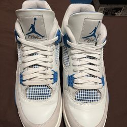 Jordan 4 ‘Military Blue’ Size 11.5