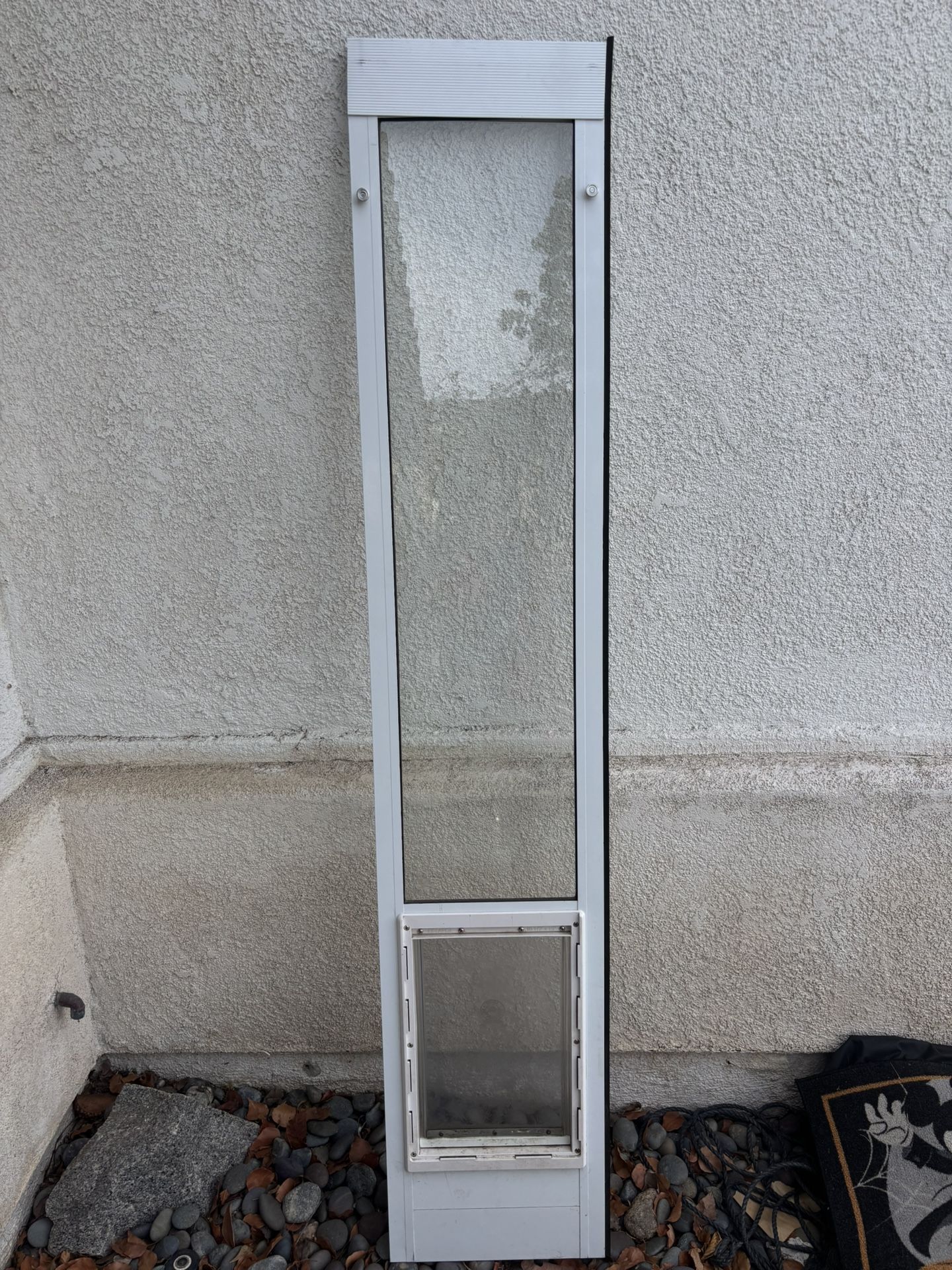 XL pet door insert for sliding doors