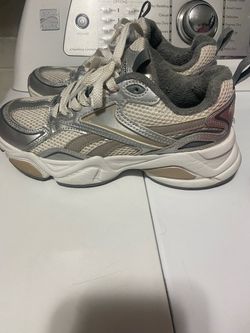 Reebok women’s shoes