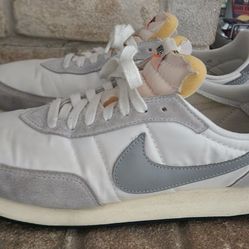 Nike Waffles Sneakers 