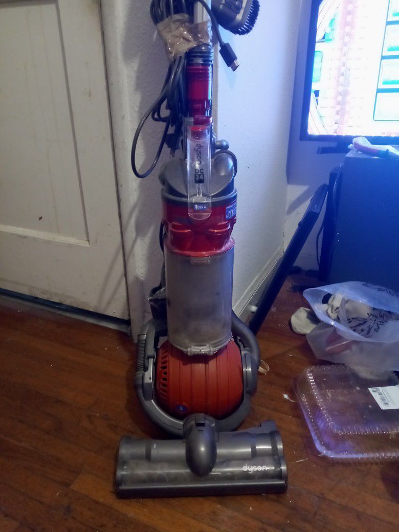 Dyson Dc24 Vacuum cleaner