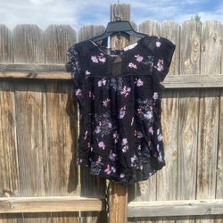 Cute Juniors Medium Top