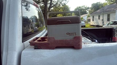 Gott tote 6 vintage cooler console