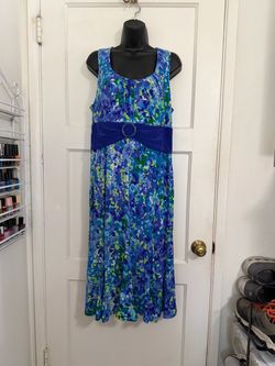 ✔️dressbarn Blue Multi-Print Scoop Neck Maxi Dress with Waist Accent 👗
