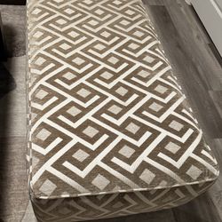 Oversized Ashley Furniture Ottoman