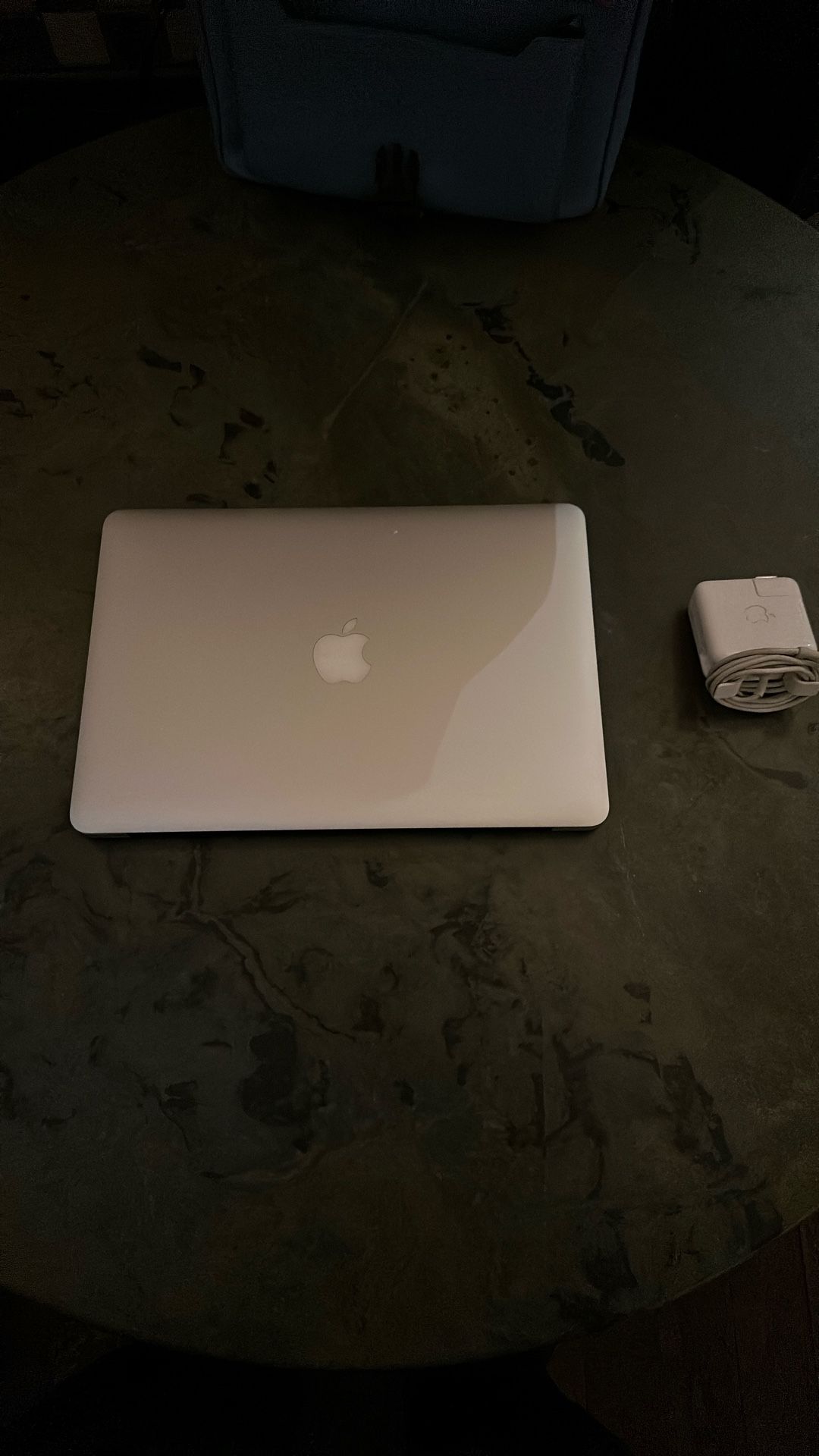 2017 MacBook Air 13.3” W/ Charger