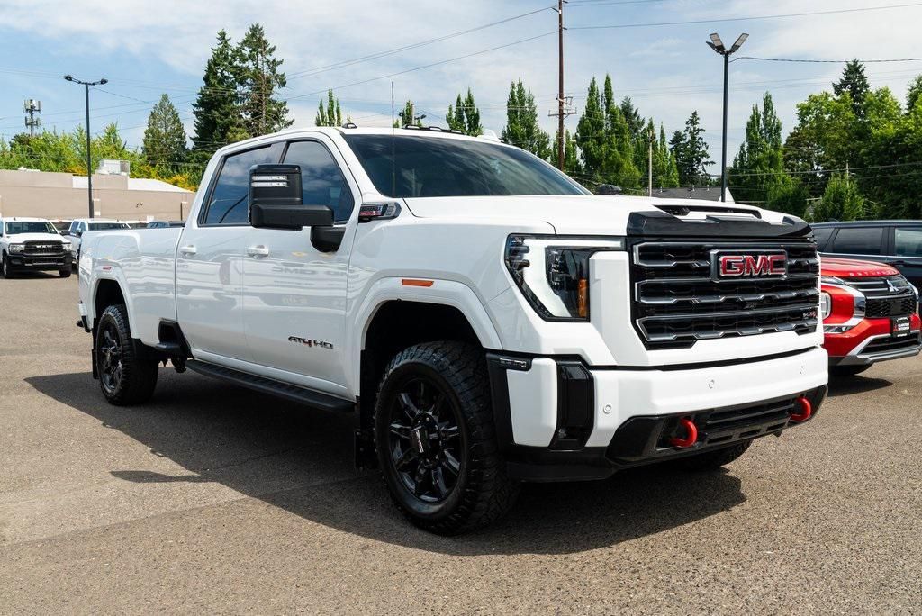 2025 GMC Sierra 3500HD