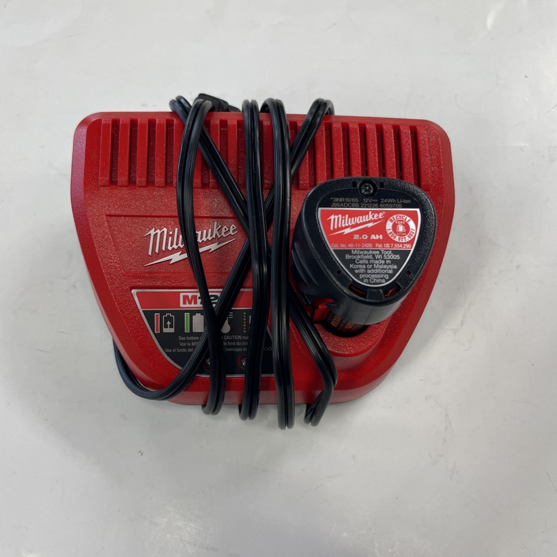 Milwaukee, M12 Charger, With M12 Battery, In Great Condition